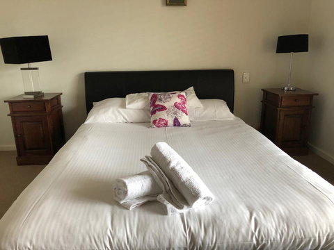 Squid\'s Ink Motel - QLD Tourism 22