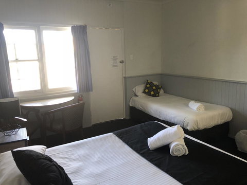 Squid\'s Ink Motel - QLD Tourism 40