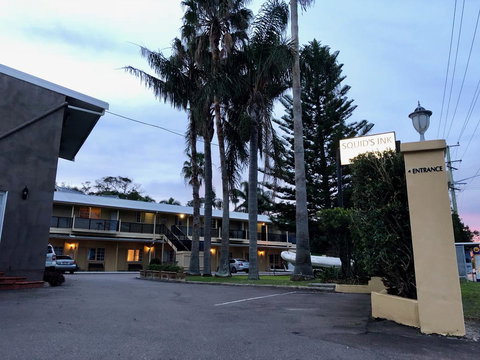 Squid\'s Ink Motel - QLD Tourism 3