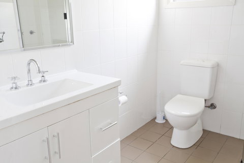 Bluegum Apartments Newcastle - QLD Tourism 7