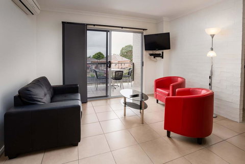 Bluegum Apartments Newcastle - QLD Tourism 25
