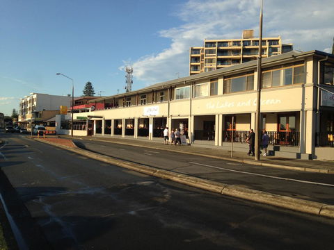 Lakes And Ocean Hotel Forster - QLD Tourism 27