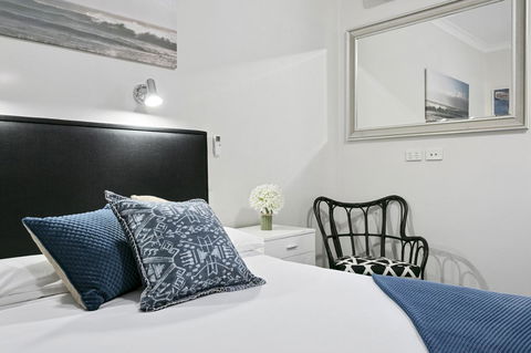 Airport Hotel Sydney - Queensland Tourism 15