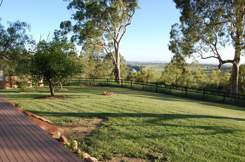 Cadair Cottages - Queensland Tourism 14