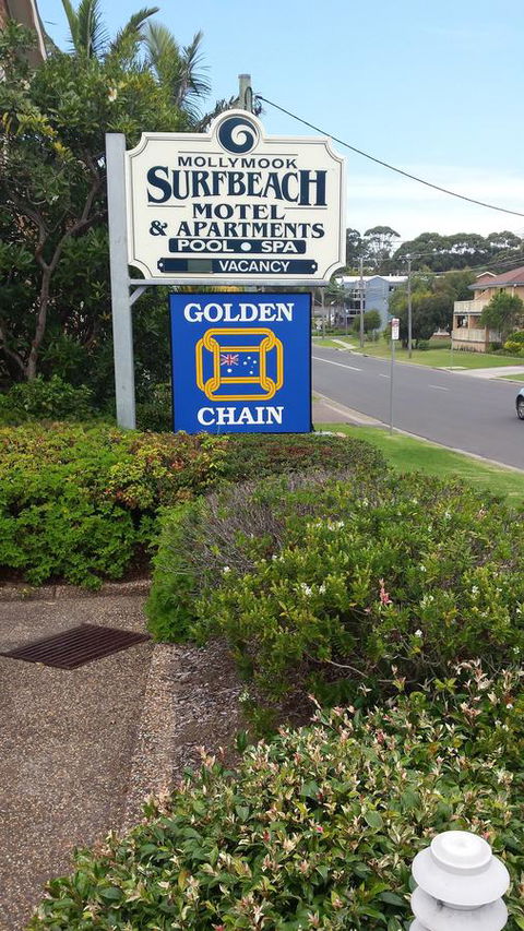 Mollymook Surfbeach Motel & Apartments - QLD Tourism 7