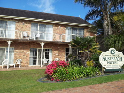Mollymook Surfbeach Motel & Apartments - QLD Tourism 8