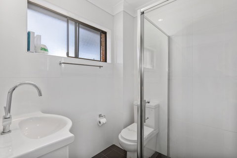 Coastal Bay Motel - QLD Tourism 3