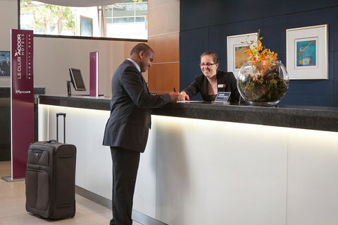Mercure Sydney - QLD Tourism 24