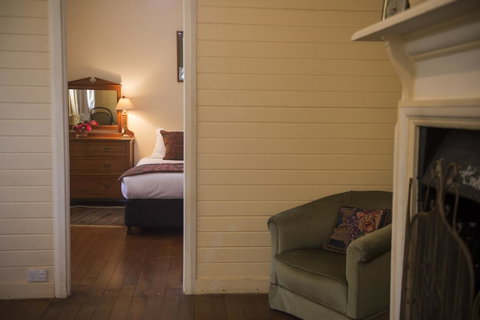 Hillview Heritage Hotel - QLD Tourism 2