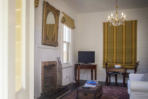 Hillview Heritage Hotel - QLD Tourism 20