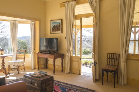 Hillview Heritage Hotel - QLD Tourism 32
