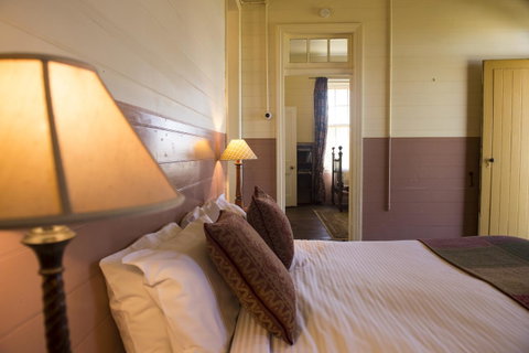 Hillview Heritage Hotel - QLD Tourism 42