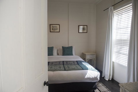 Hillview Heritage Hotel - QLD Tourism 18