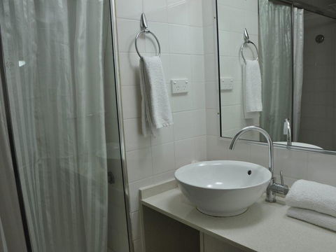 Accommodation Sydney - Hyde Park Plaza 38 College St Sydney - Queensland Tourism 32