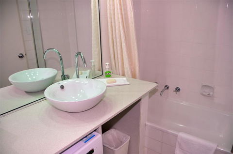 Accommodation Sydney - Hyde Park Plaza 38 College St Sydney - Queensland Tourism 19