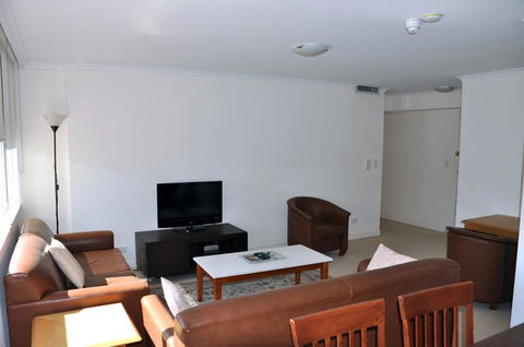 Accommodation Sydney - Hyde Park Plaza 38 College St Sydney - Queensland Tourism 2