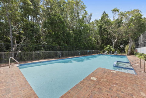 Pacific Towers Beach Resort - QLD Tourism 14