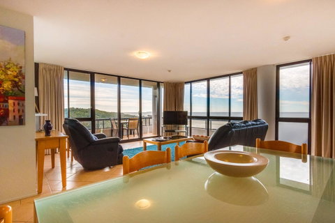 Pacific Towers Beach Resort - QLD Tourism 42