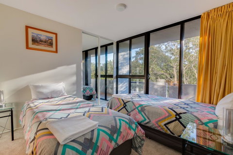 Pacific Towers Beach Resort - QLD Tourism 30