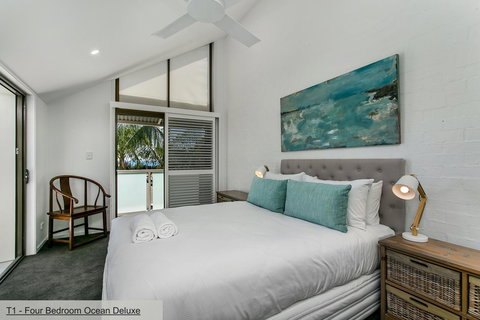 The Terraces Main Beach - Queensland Tourism 4