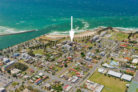 Beach House Holiday Apartments - Queensland Tourism 15