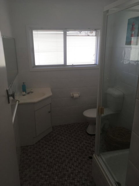 Tomaree Lodge - QLD Tourism 6