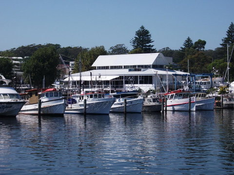 Tomaree Lodge - QLD Tourism 13