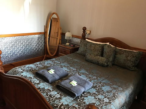Jadan Cottages - Queensland Tourism 5