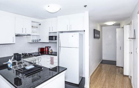 DD Apartments On Kent Street - QLD Tourism 7