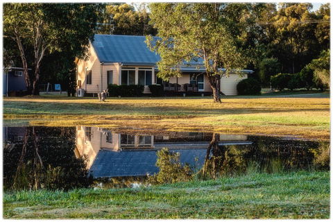Madigan Wine Country Cottages - Queensland Tourism 27