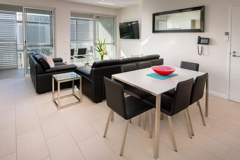 Hamilton Executive Apartments - QLD Tourism 22