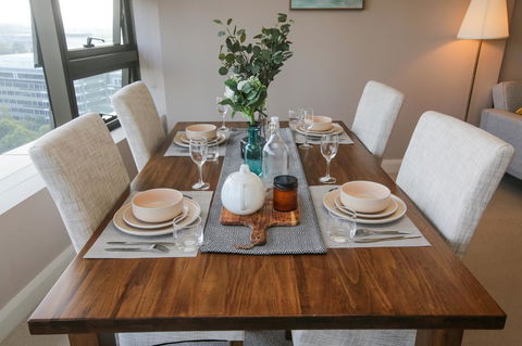 Olympic Park Sunshine 2 Bedrooms Apts With Private Parking - QLD Tourism 11