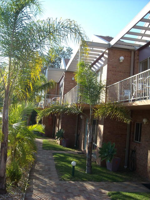 Beaches Apartments Merimbula - QLD Tourism 3