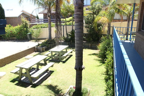 Narooma Palms Holiday Apartments - QLD Tourism 8