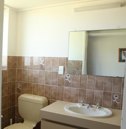 Narooma Palms Holiday Apartments - QLD Tourism 6