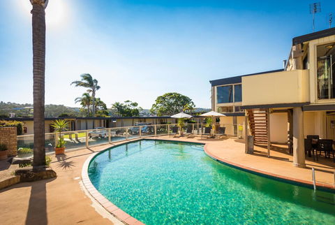 Black Dolphin Resort Motel & Apartments - QLD Tourism 24