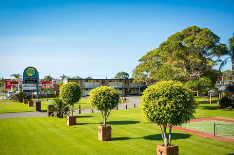 Black Dolphin Resort Motel & Apartments - QLD Tourism 0