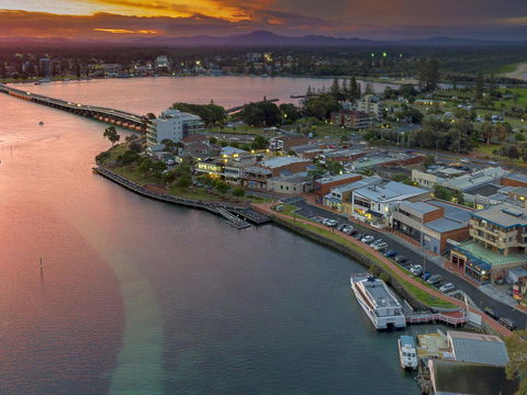 Centrepoint 10 - QLD Tourism 5