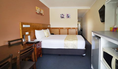 Highway Motor Inn Taree - Queensland Tourism 7