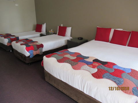 Moruya Motel - QLD Tourism 6