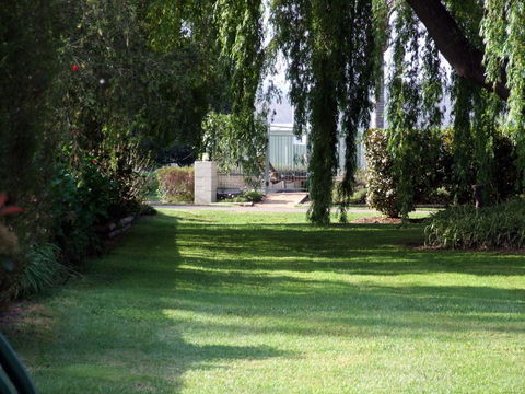 Moruya Motel - QLD Tourism 40