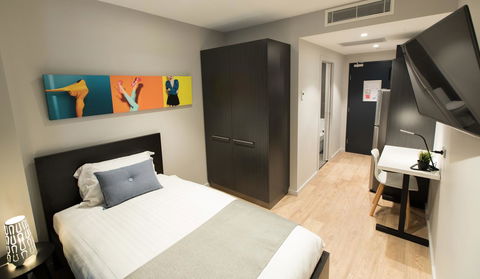 Studio 8 Residences - Adults Only - QLD Tourism 13