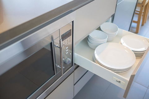 Australian Tower Stay - QLD Tourism 24