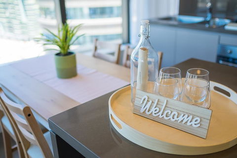 Australian Tower Stay - QLD Tourism 21