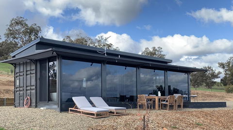 Belisi Farmstay Cottage - QLD Tourism 0