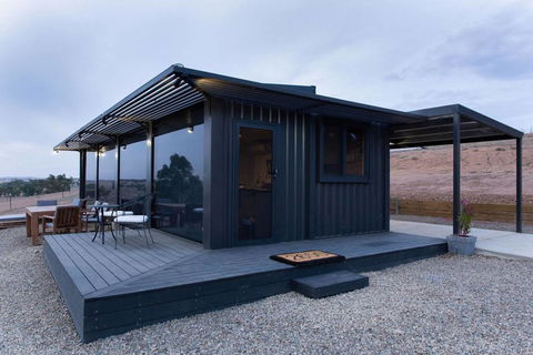 Belisi Farmstay Cottage - QLD Tourism 6