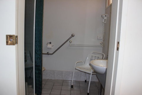 Hume Inn Motel Albury CBD - QLD Tourism 17