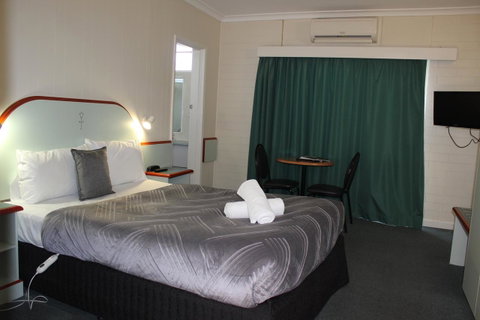 Hume Inn Motel Albury CBD - QLD Tourism 13