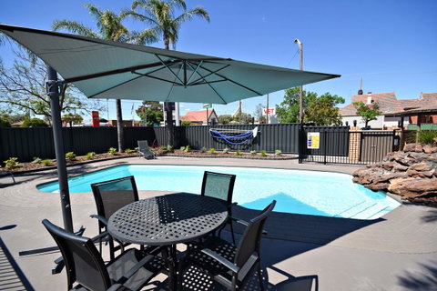 The Aberdeen Motel - QLD Tourism 12