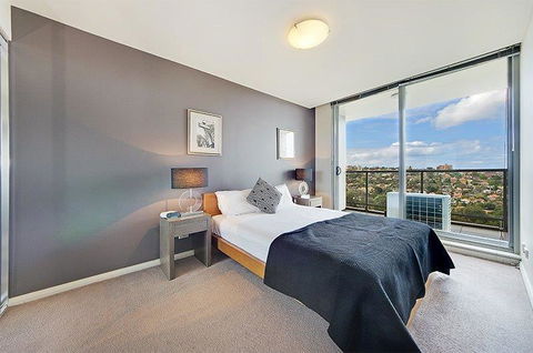 Wyndel Apartments North Sydney - Harbour Watch - QLD Tourism 0